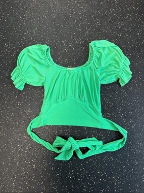 Listicle Green Top